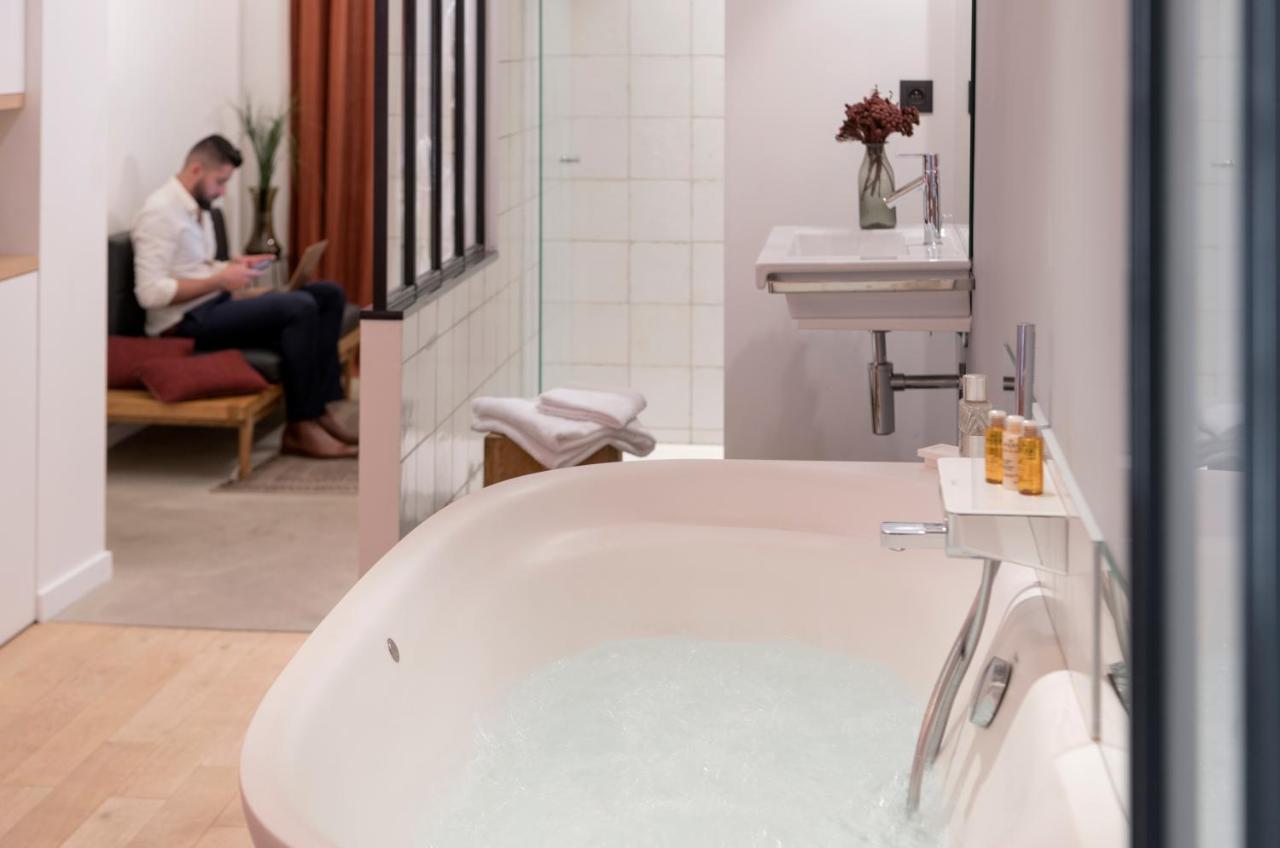 Mihotel Charite Lyon Buitenkant foto